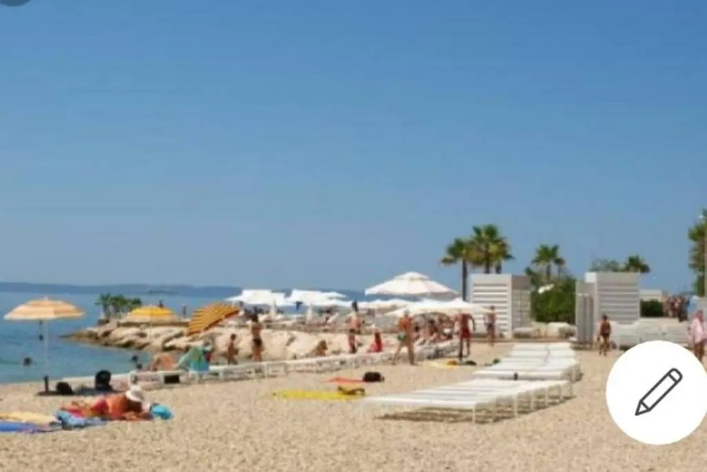Bright And Colourful Apartment Luce -Sandy Beach Split