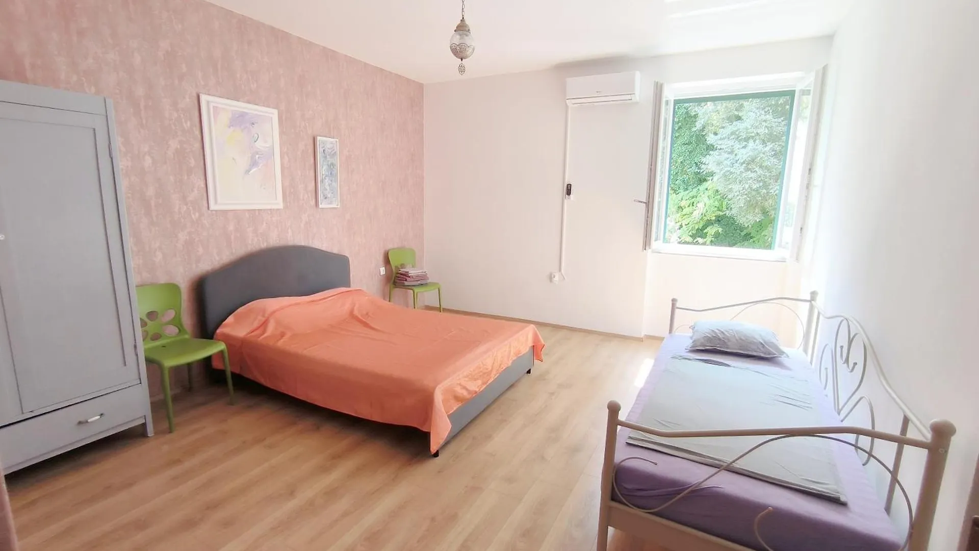 Bright And Colourful Apartment Luce -Sandy Beach Split