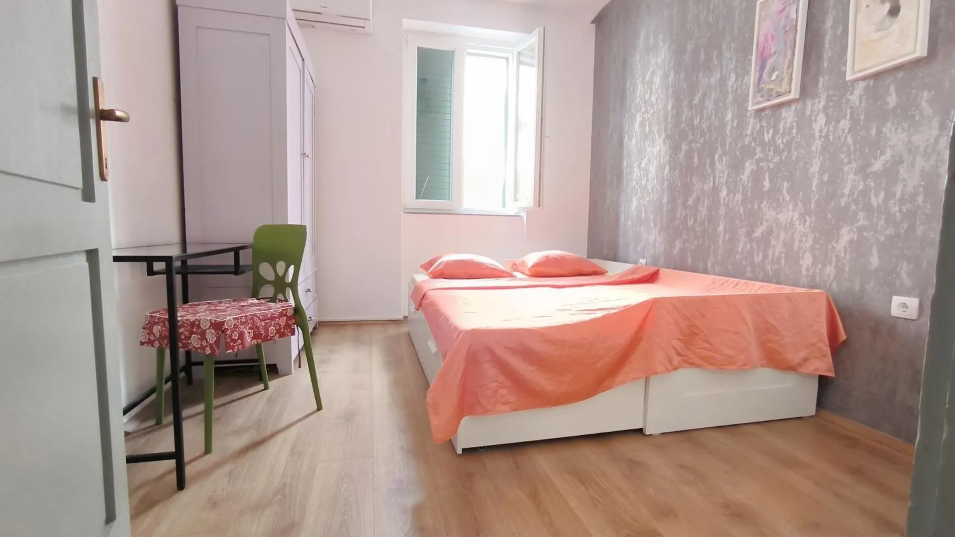 Bright And Colourful Apartment Luce -Sandy Beach Split